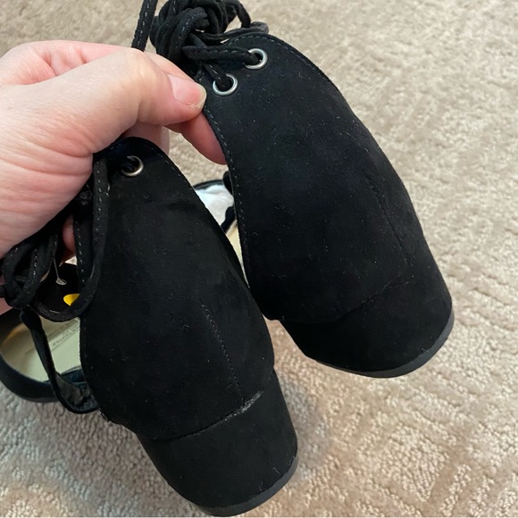 NWT {Jacobies} Black Suede Pointed Toe Block Heels - Memory Foam ~ Size 5.5 - Picture 4 of 12